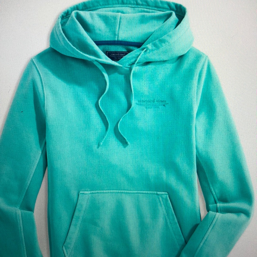 Vineyard Vines hoodie
